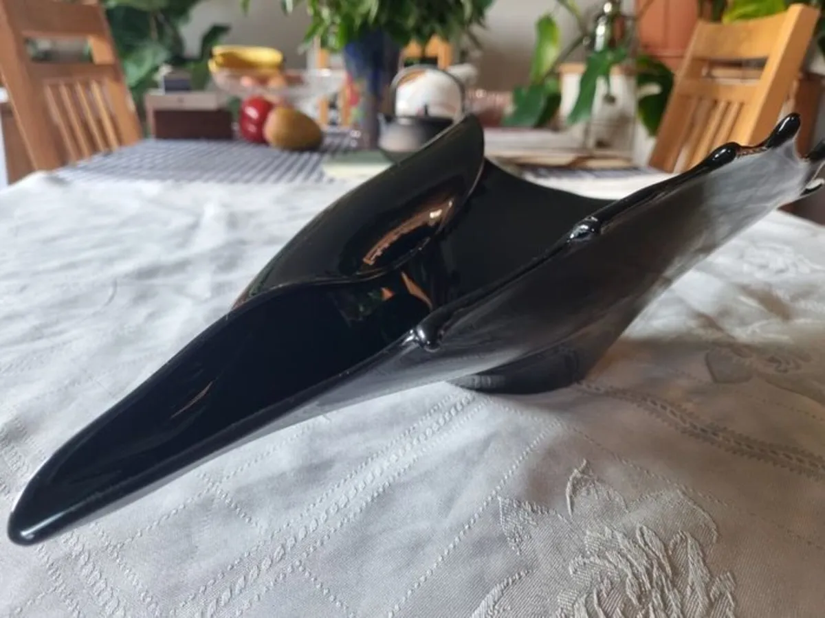 Vintage Large Murano bowl in the shape of a shell - Image 4