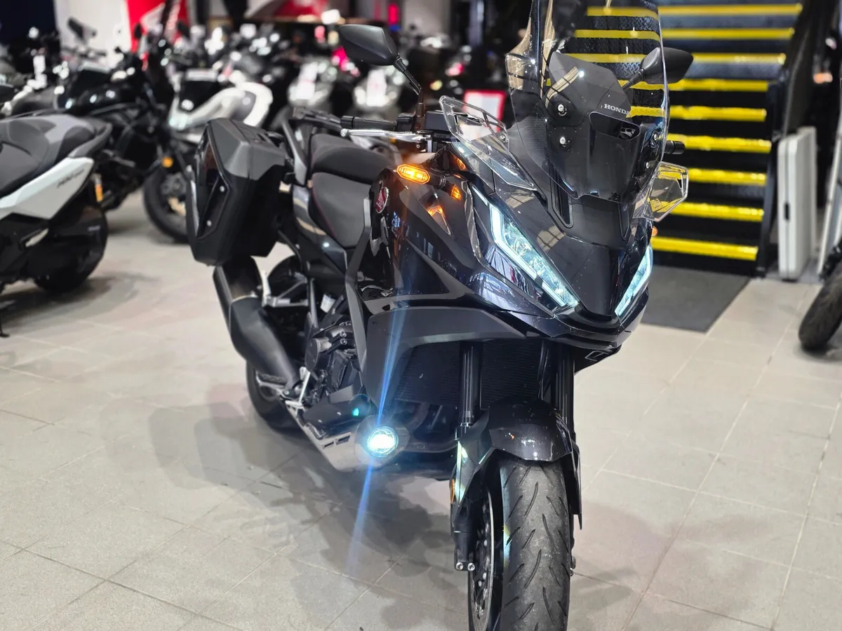 Honda NT1100DCT - Image 2