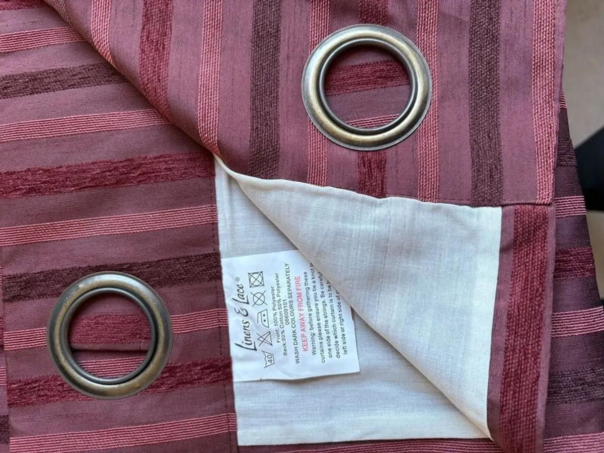 4 Sets of Curtains - Image 2