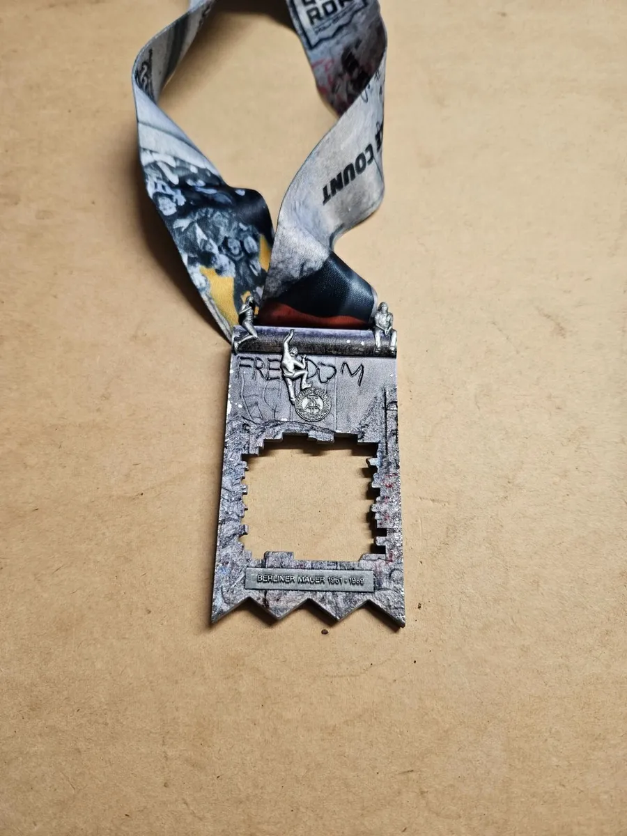 Conqueror Berlin Wall Virtual Challenge Medal - Image 1