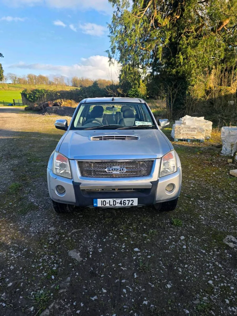 2010 Isuzu D-max - Image 1