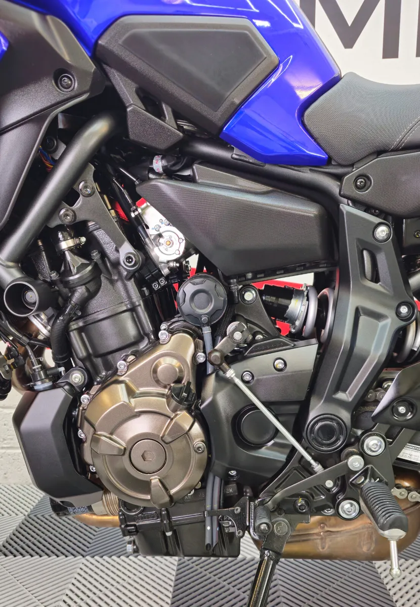 2018 Yamaha MT-07 Tracer - Image 3