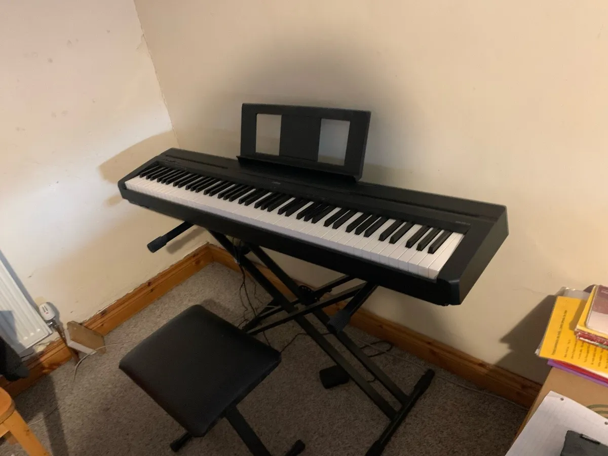 Yamaha P-45B Keyboard - Image 2