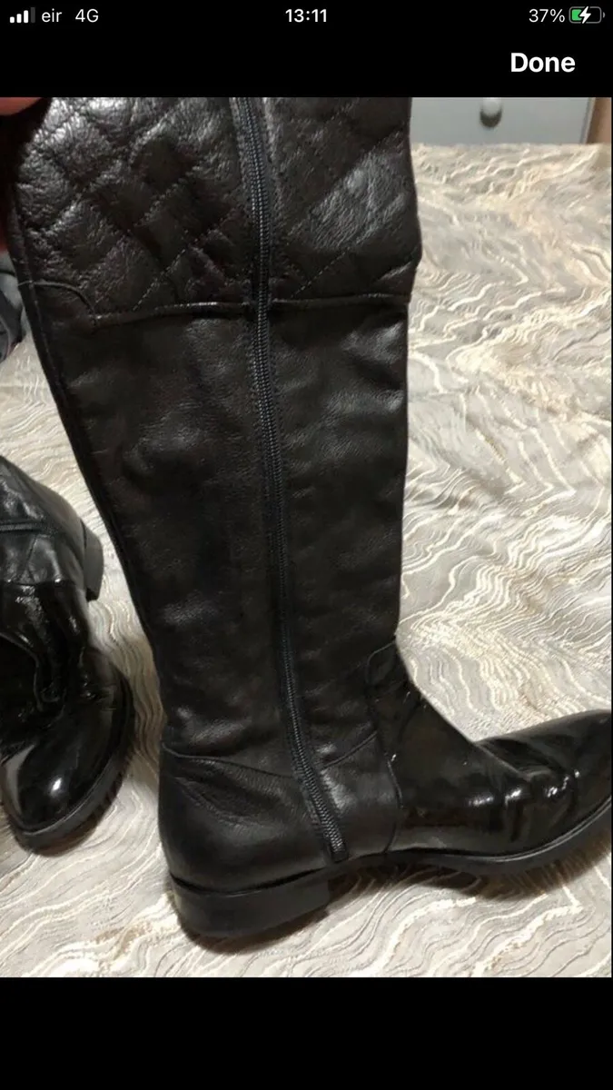Ladies knee boots size 5.5 €15 - Image 2