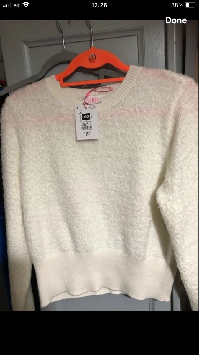 Ladies BNWT jumper size L €10 - Image 1