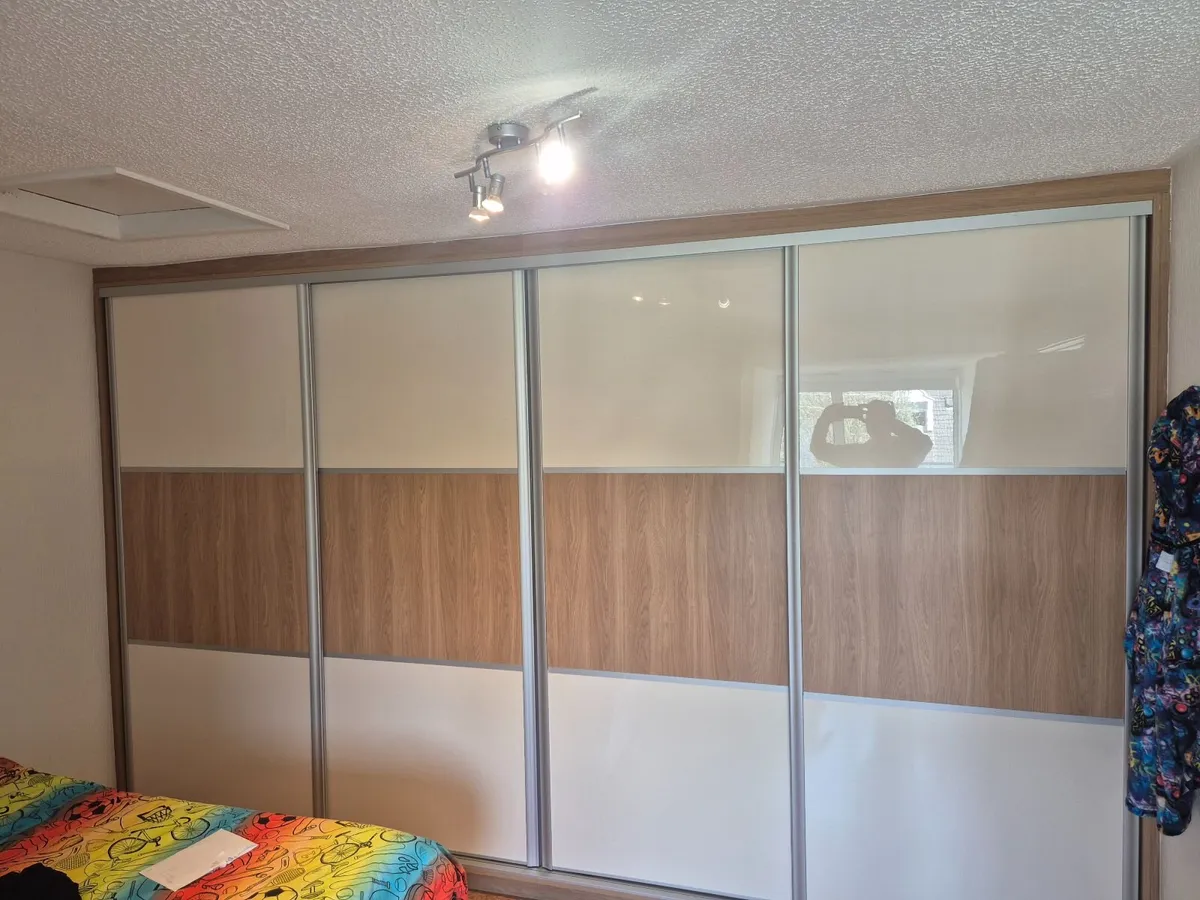 Built in wardrobes - Image 1