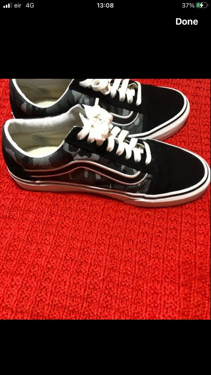 Mens new trainers size 6 €30 - Image 4