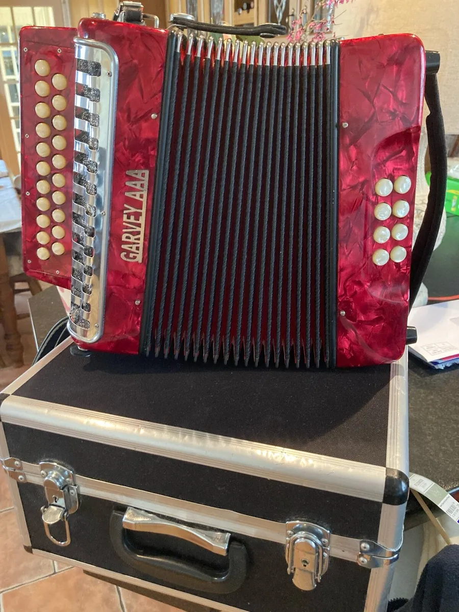 GARVEY AAA ACCORDIAN - Image 2