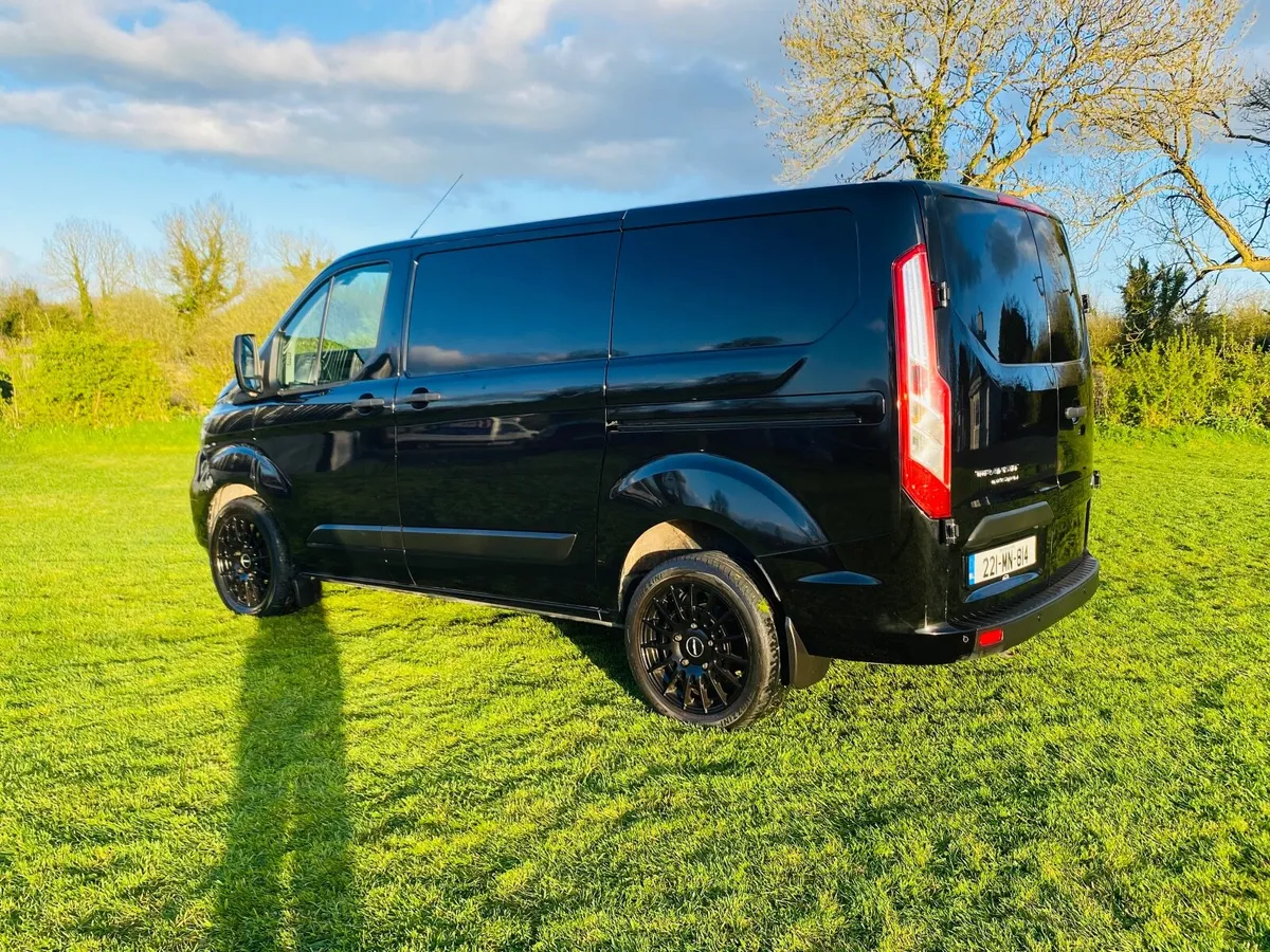 Ford Transit Custom 2022 - Image 4