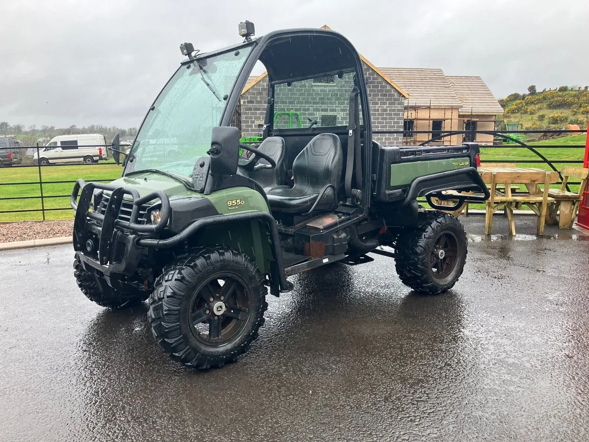2013 John Deere Gator - Image 2