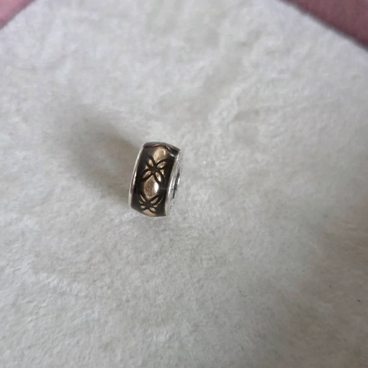 Pandora gold floral charm perfect condition - Image 2