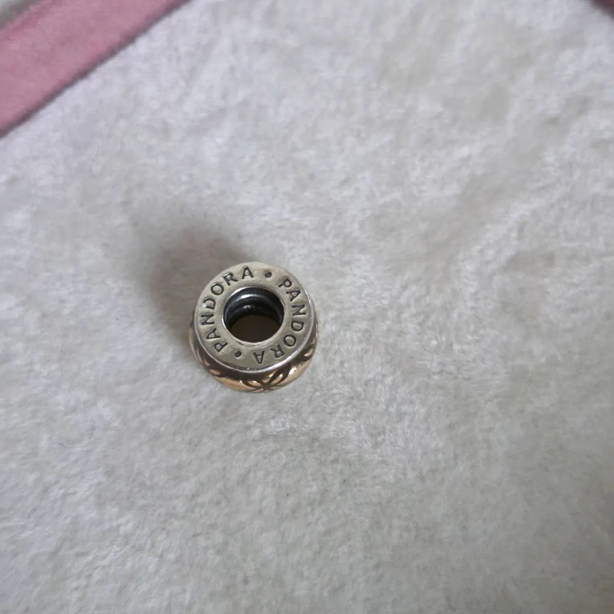 Pandora gold floral charm perfect condition - Image 4