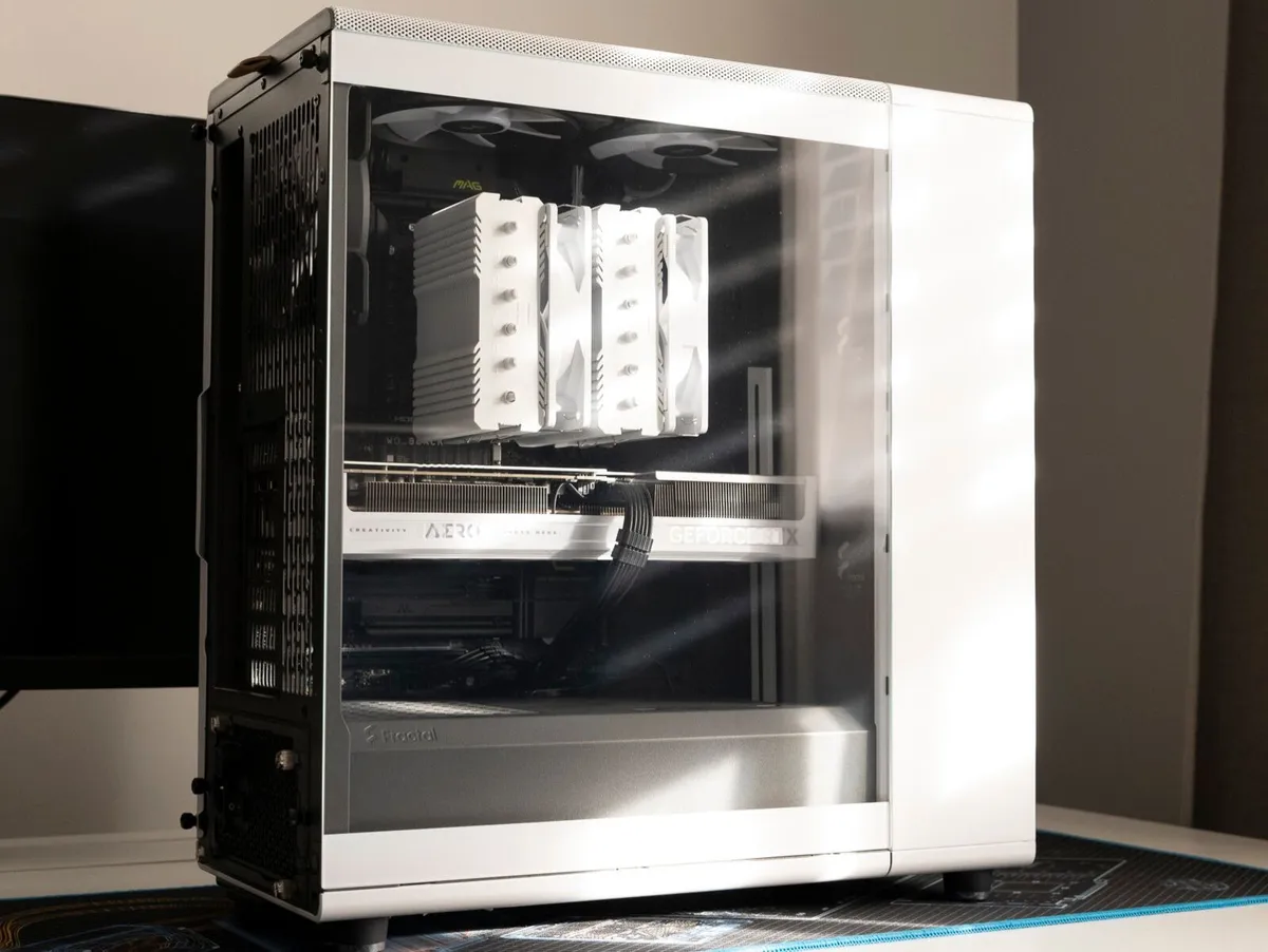 High Spec Gaming PC RTX 5080 9950X3D 64GB RAM - Image 3