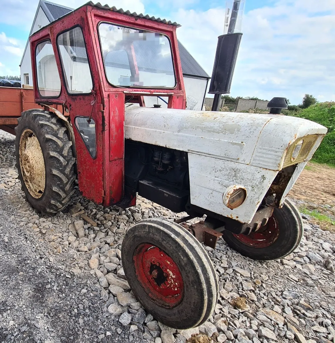 David Brown 880 - Image 1