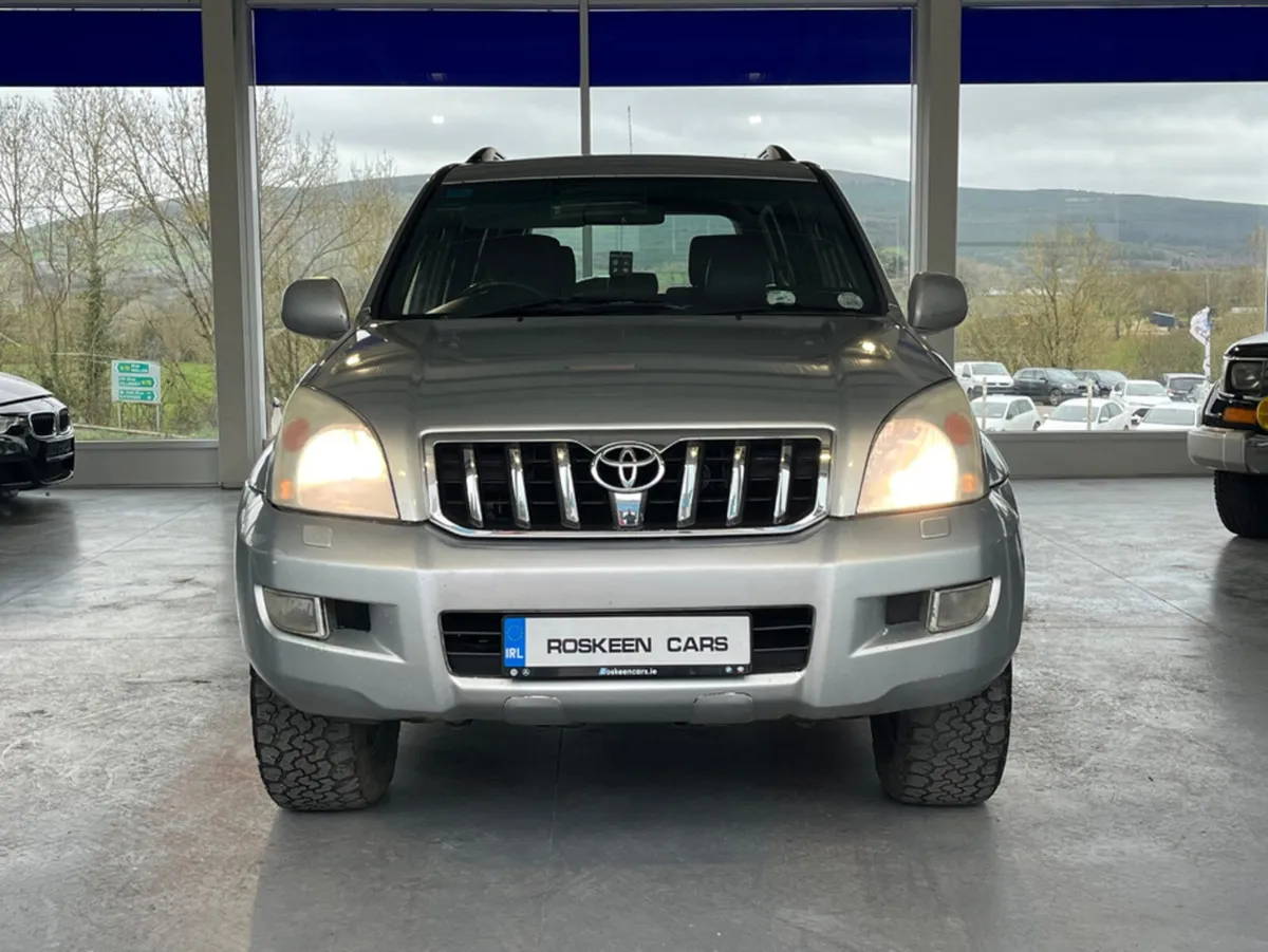 Toyota Land Cruiser 3.0 D-4D LC3 5DR - Image 2