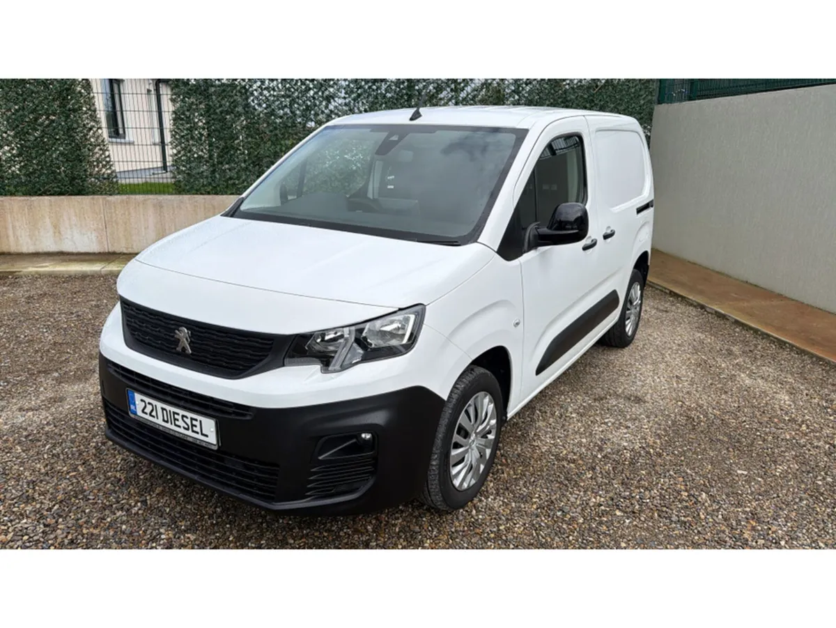 Peugeot Partner PROFESSIONAL PREMIUM BLUEHDI L1 - Image 2