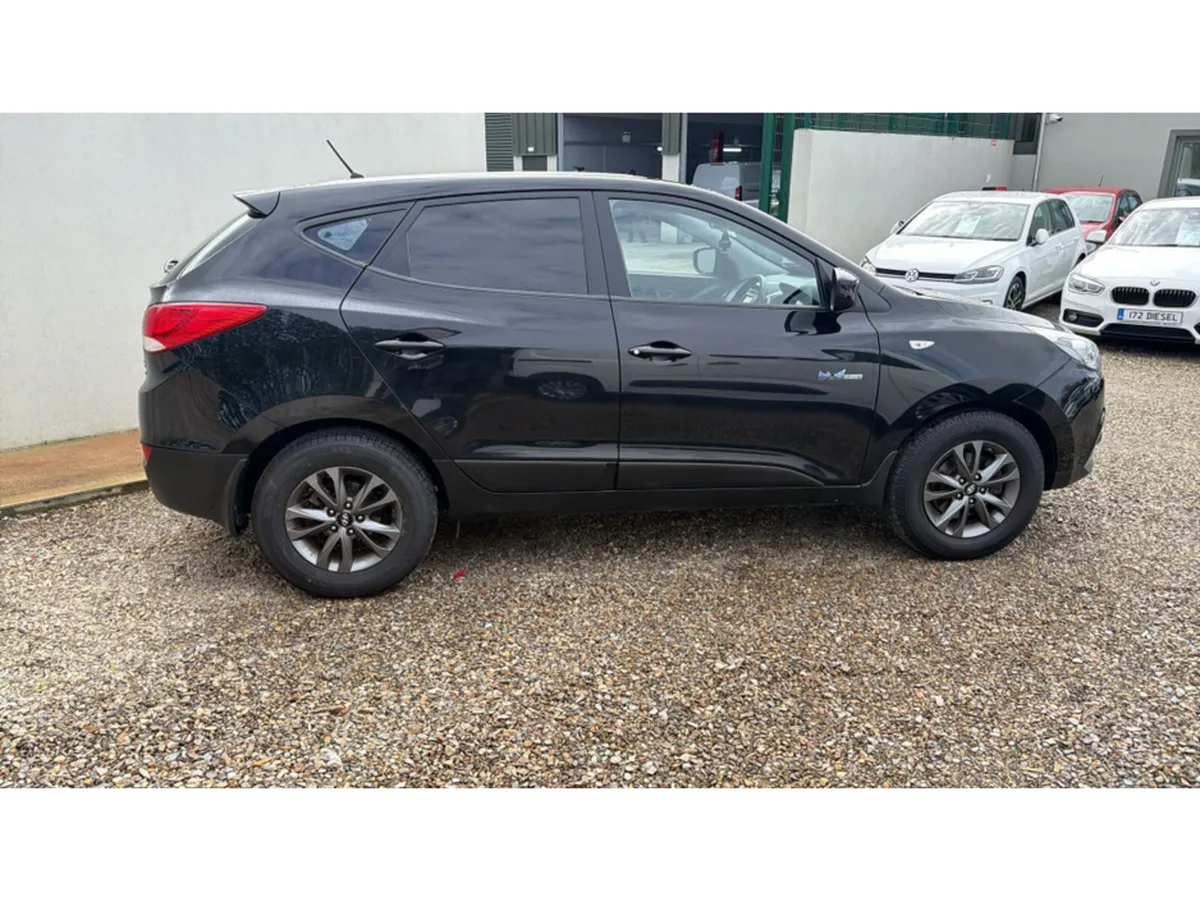 Hyundai ix35 1.7 COMFORT COMMERCIAL 4DR - Image 4