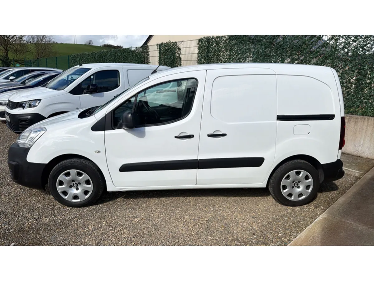 Peugeot Partner 1.6 HDI PROFESSIONAL L L1 BLUE 6DR - Image 4