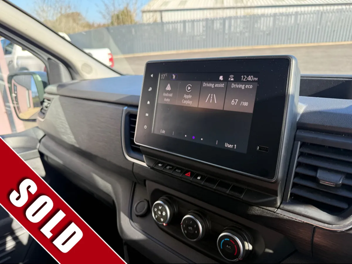 Renault Trafic CARPLAY - 2.0 DIESEL - Image 3