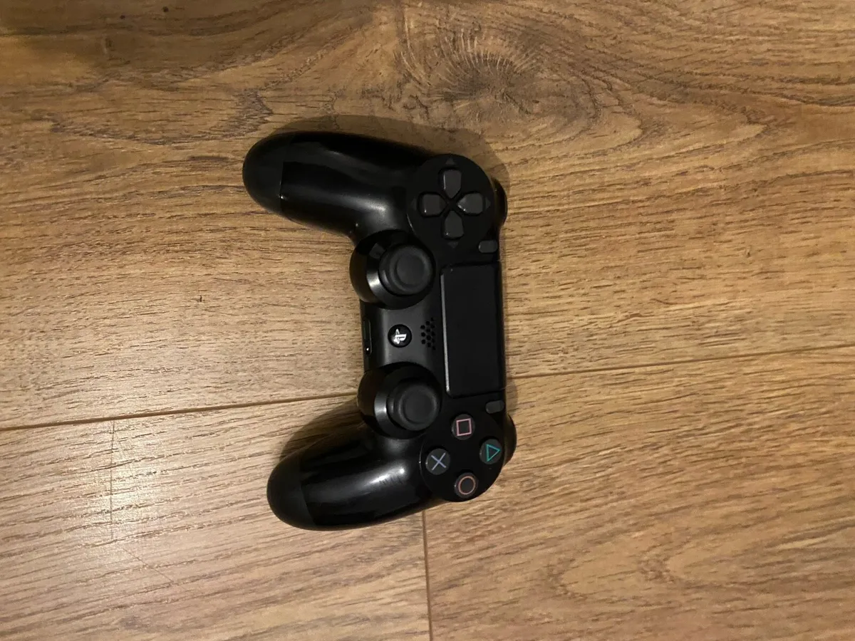 PS4 - Image 1