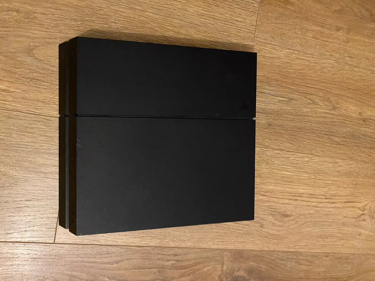 PS4 - Image 2