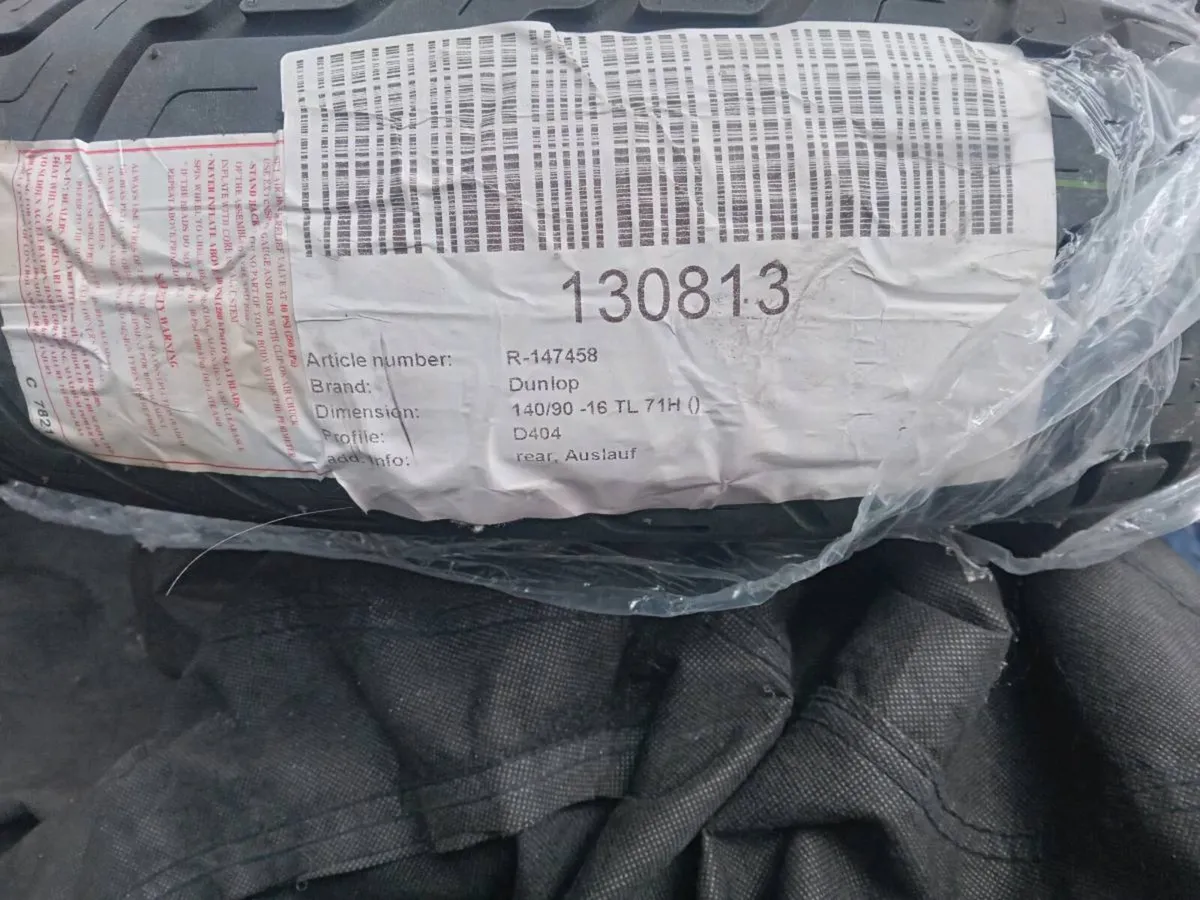 Motorbike rear tyre - Image 2