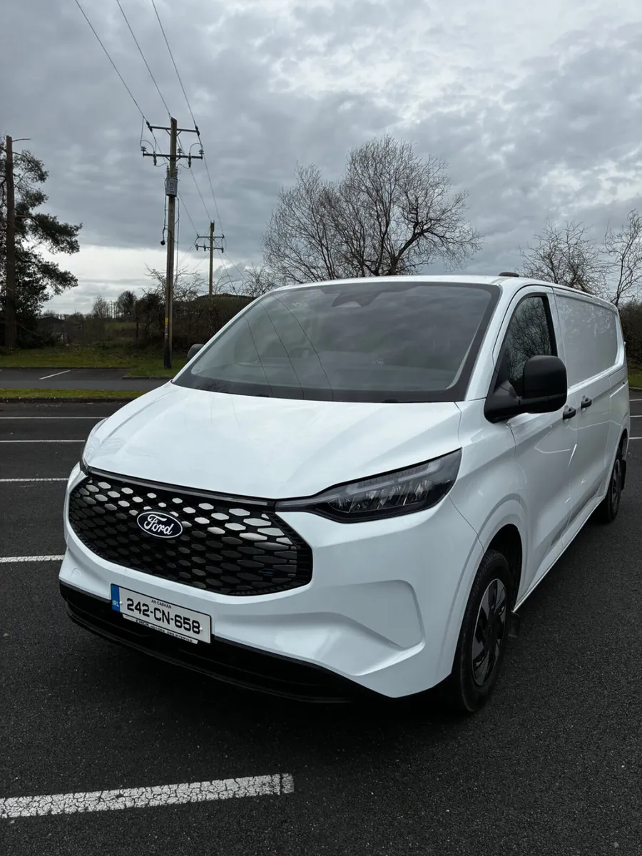 Ford Transit Custom 2024 - Image 3