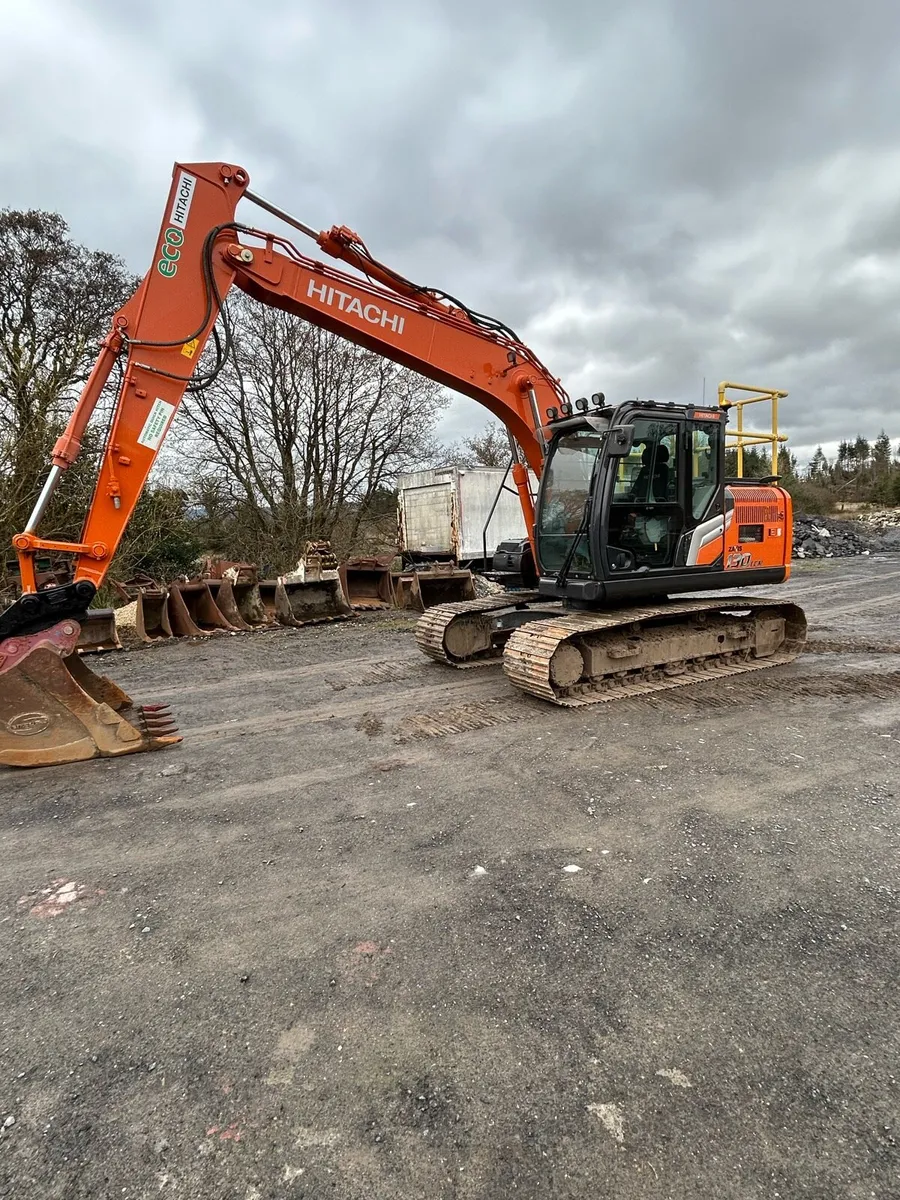 Hitachi 130-7 - Image 3