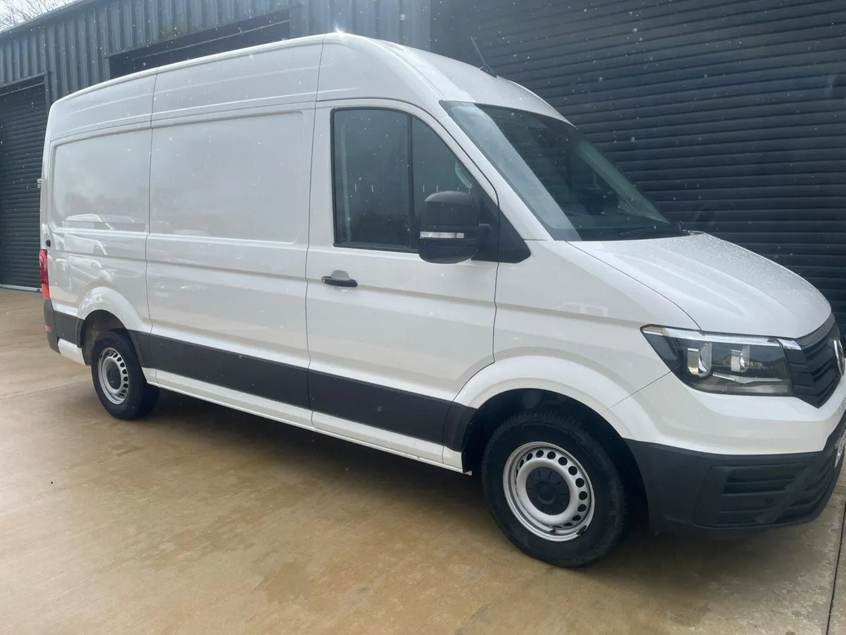 Volkswagen Crafter 2023 - Image 2