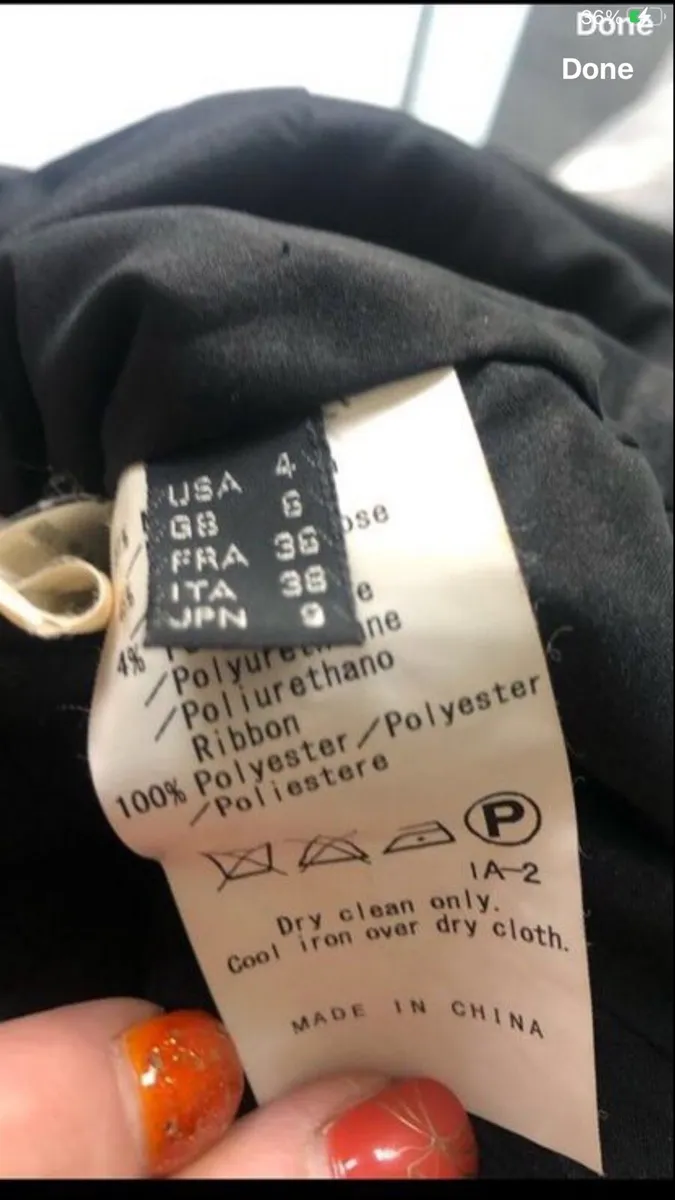 Ladies designer two piece suit size 6 €40 - Image 4