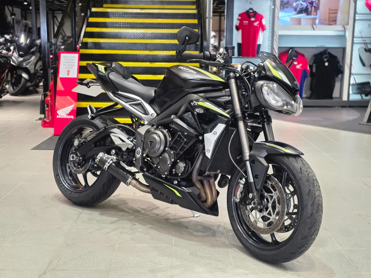 Triumph Street Triple 765 RS - Image 1