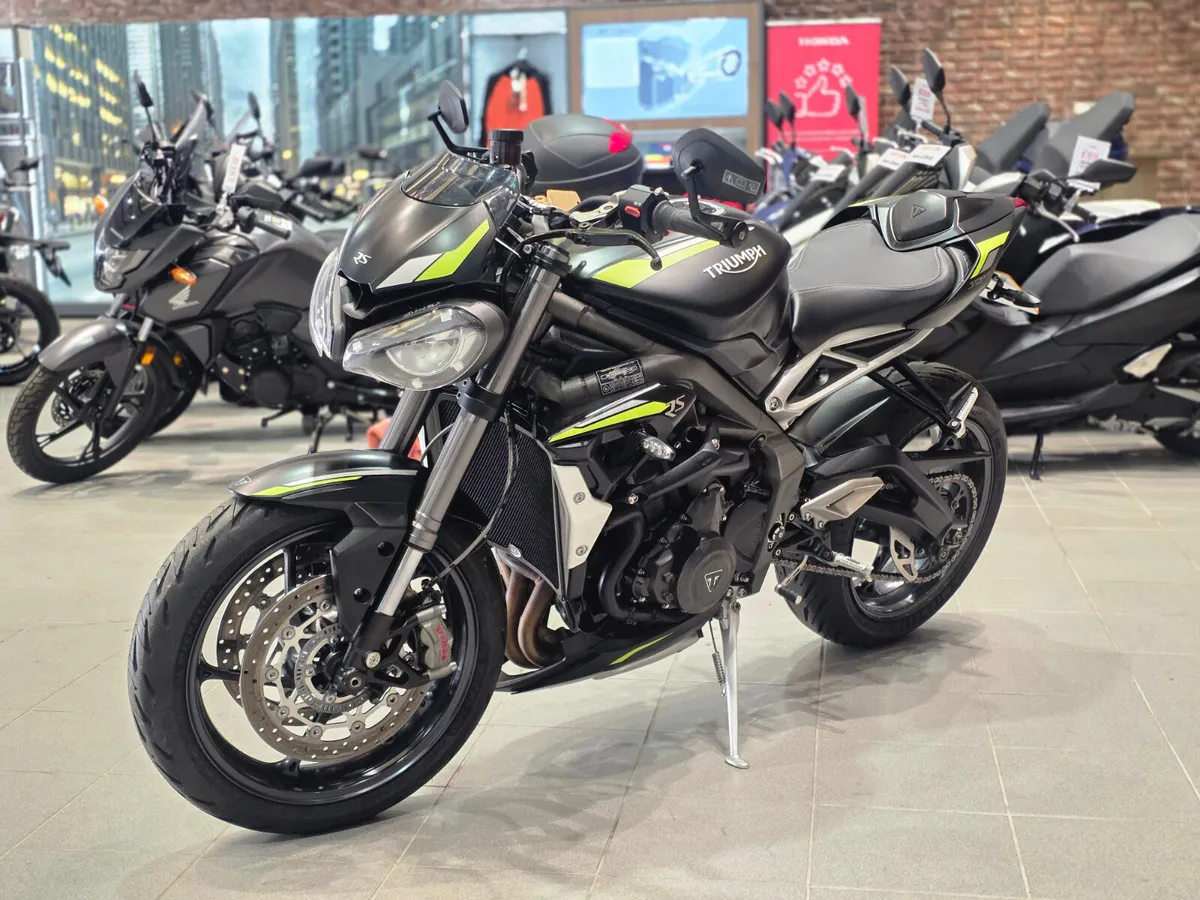 Triumph Street Triple 765 RS - Image 3