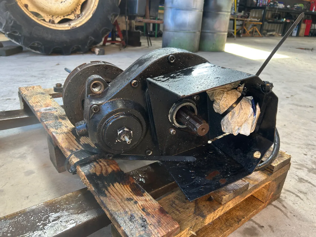 Front PTO Case Maxxum/NH T6 - Image 4