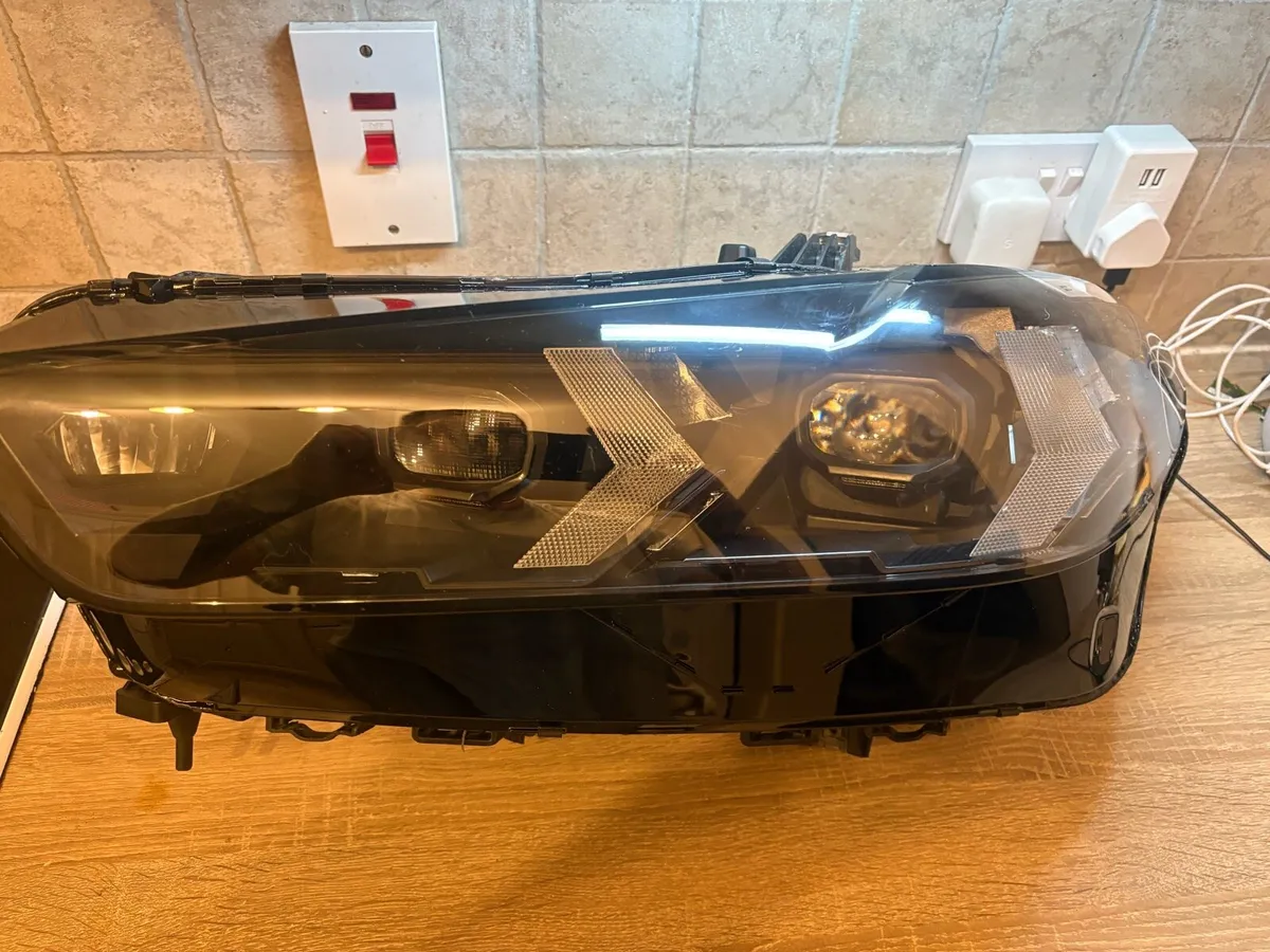 BMW X5 / X6 G05 G06 LED Headlight - Image 1
