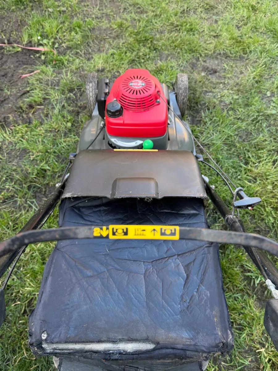 Honda lawnmower - Image 3