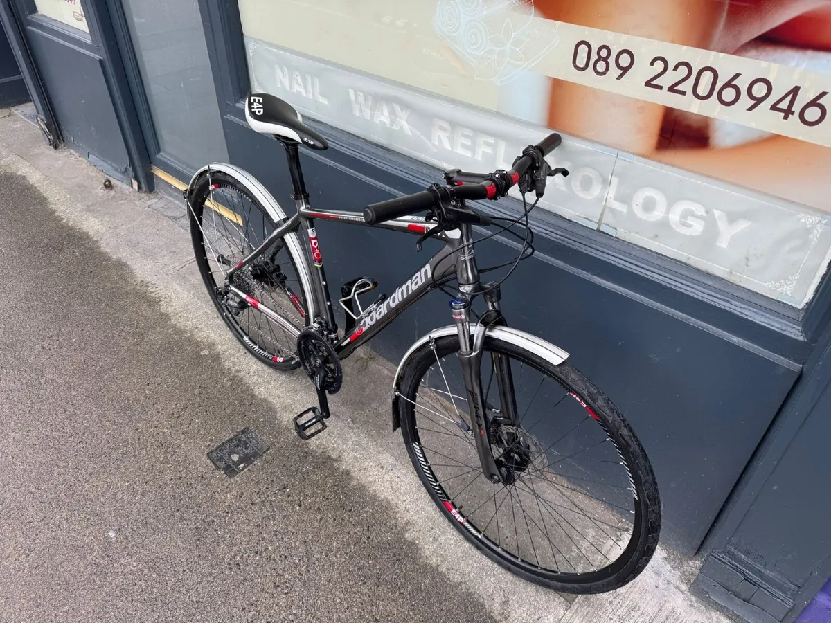 Boardman Comp 3XB hybrid bike - Image 3