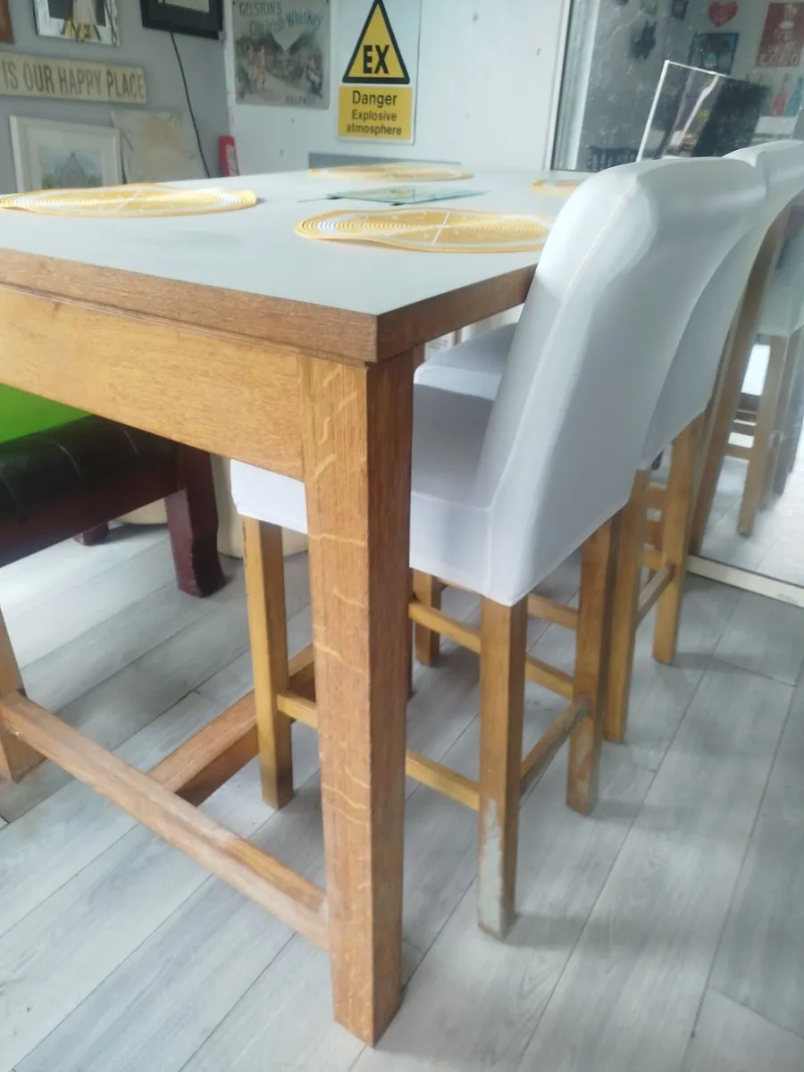Table and 2 stools - Image 2