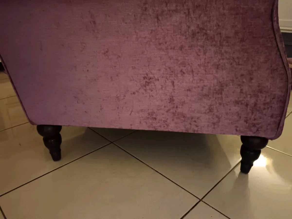 Velvet sofas - Image 1