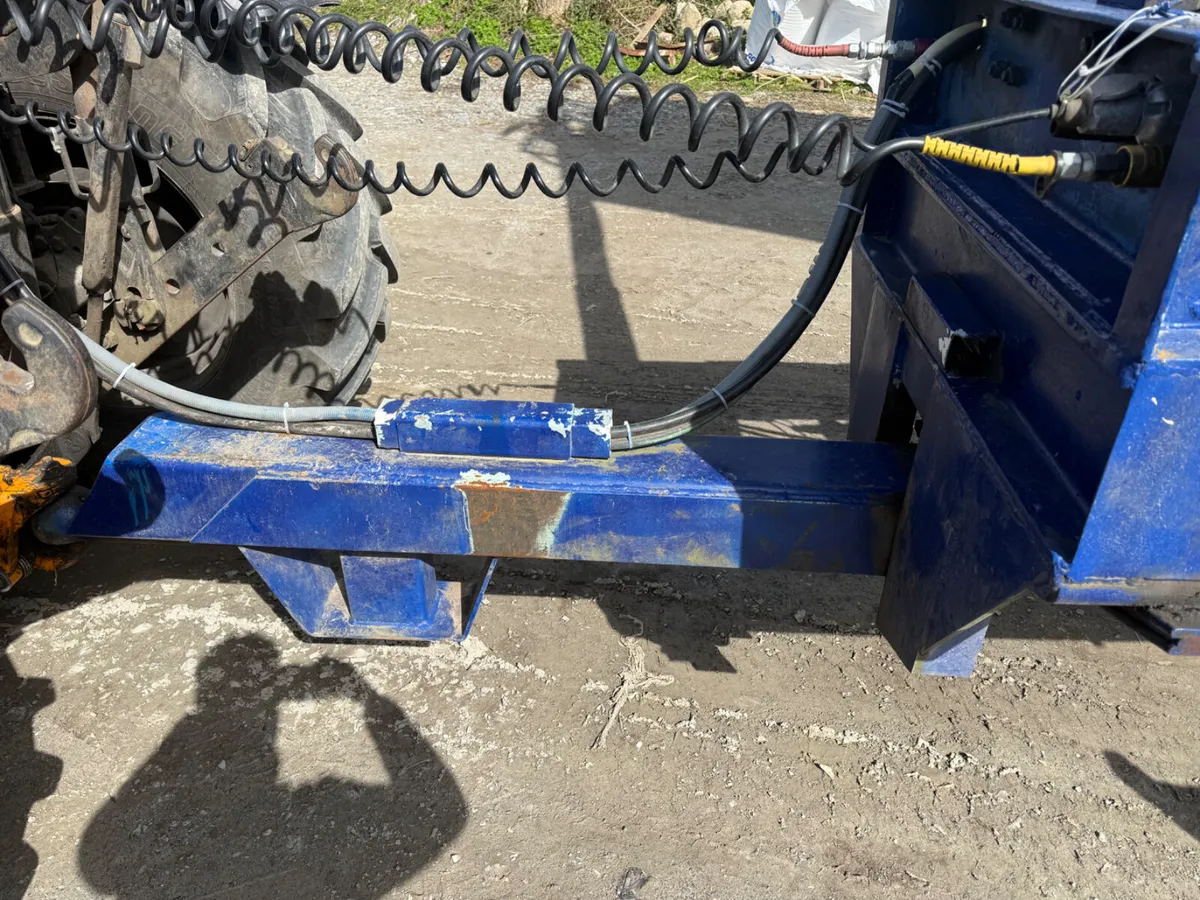 24ft Tri Axle Aluminium grain Trailer €12950 No Va - Image 2