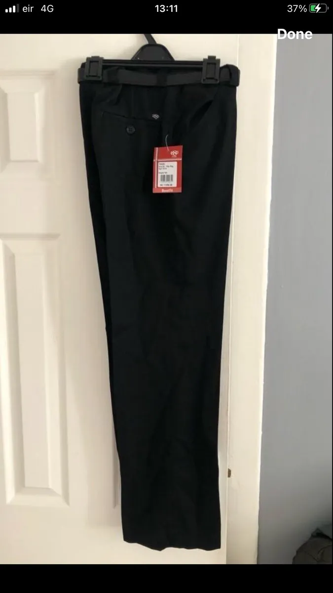 Boys BNWT trousers age 13/14 €10 - Image 4
