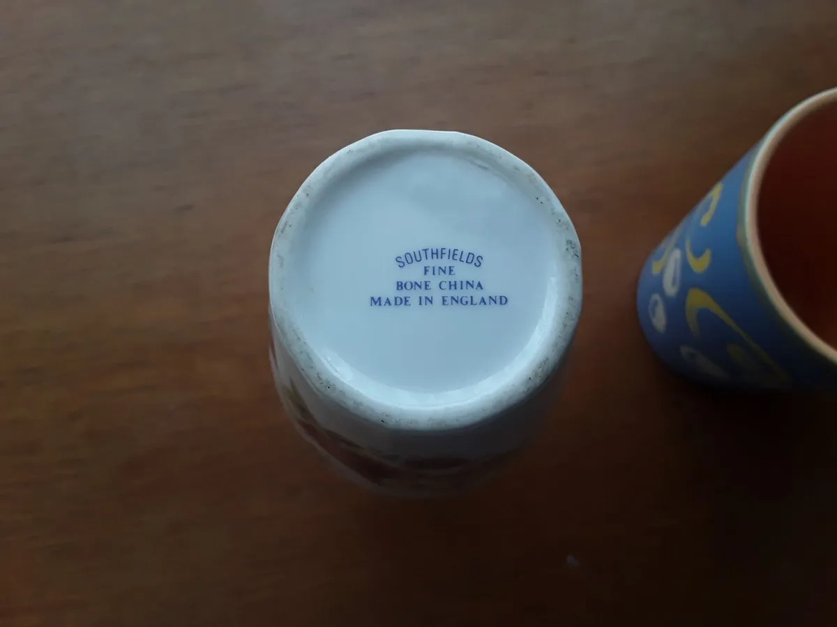 Small Southfield bone china vace - Image 2