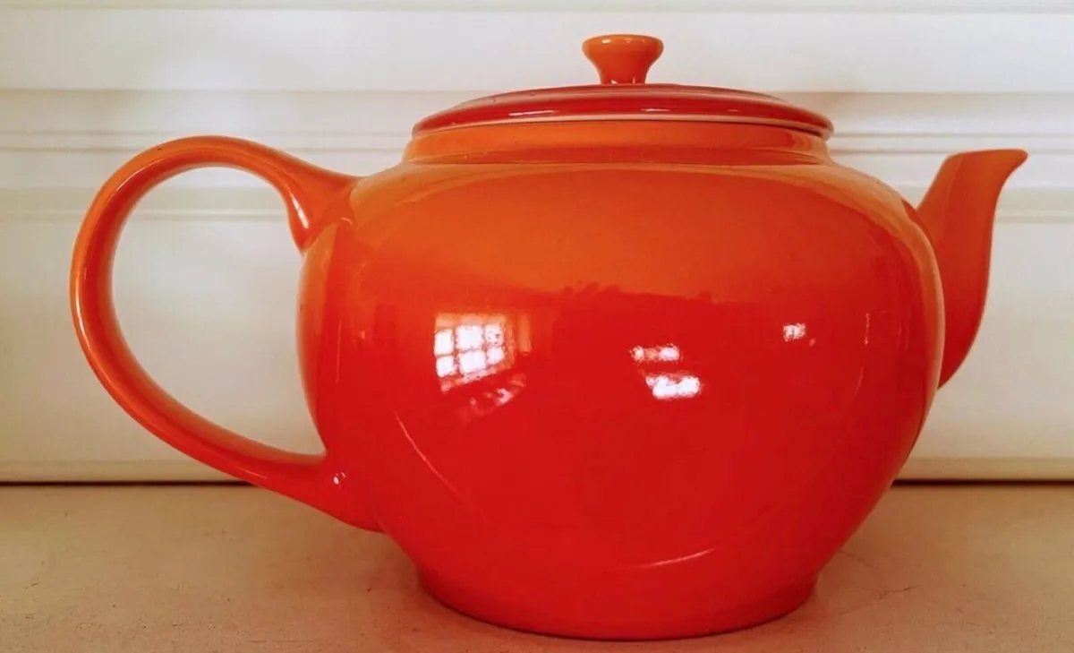 Le  Creuset Tea Pot - Image 2