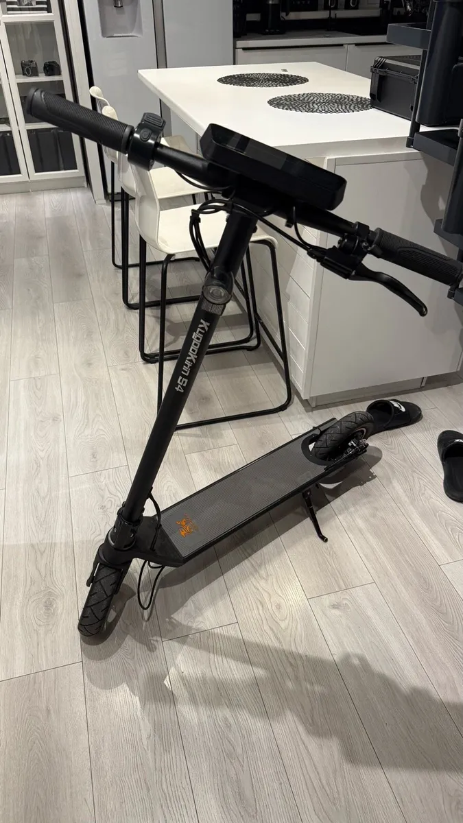 Kugookirin S4 Electric Scooter - Image 1