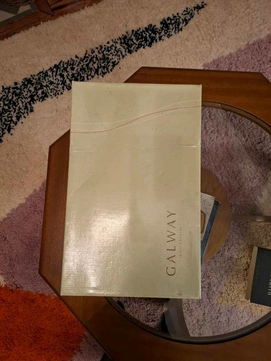 Galway Crystal Wine Glasses - Image 2