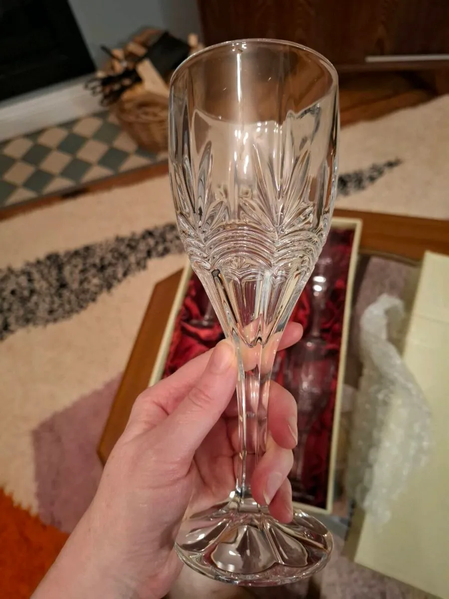 Galway Crystal Wine Glasses - Image 3