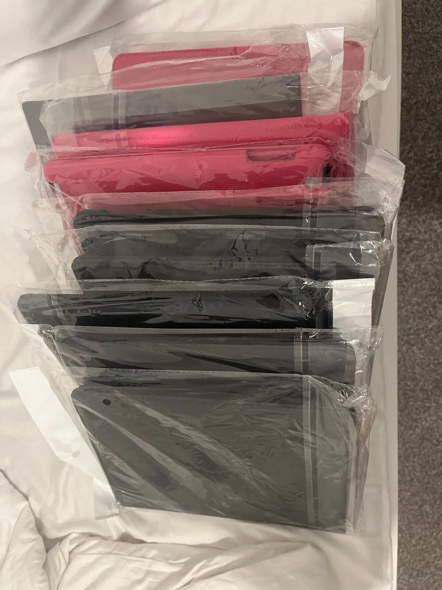 iPad cases for iPad 2/3/4 - Image 1