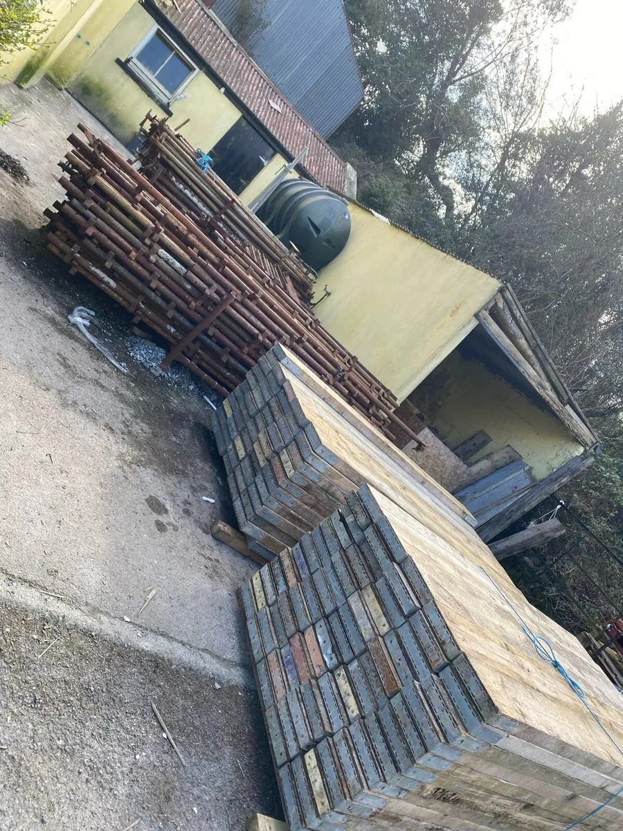 Scaffolding - Image 1