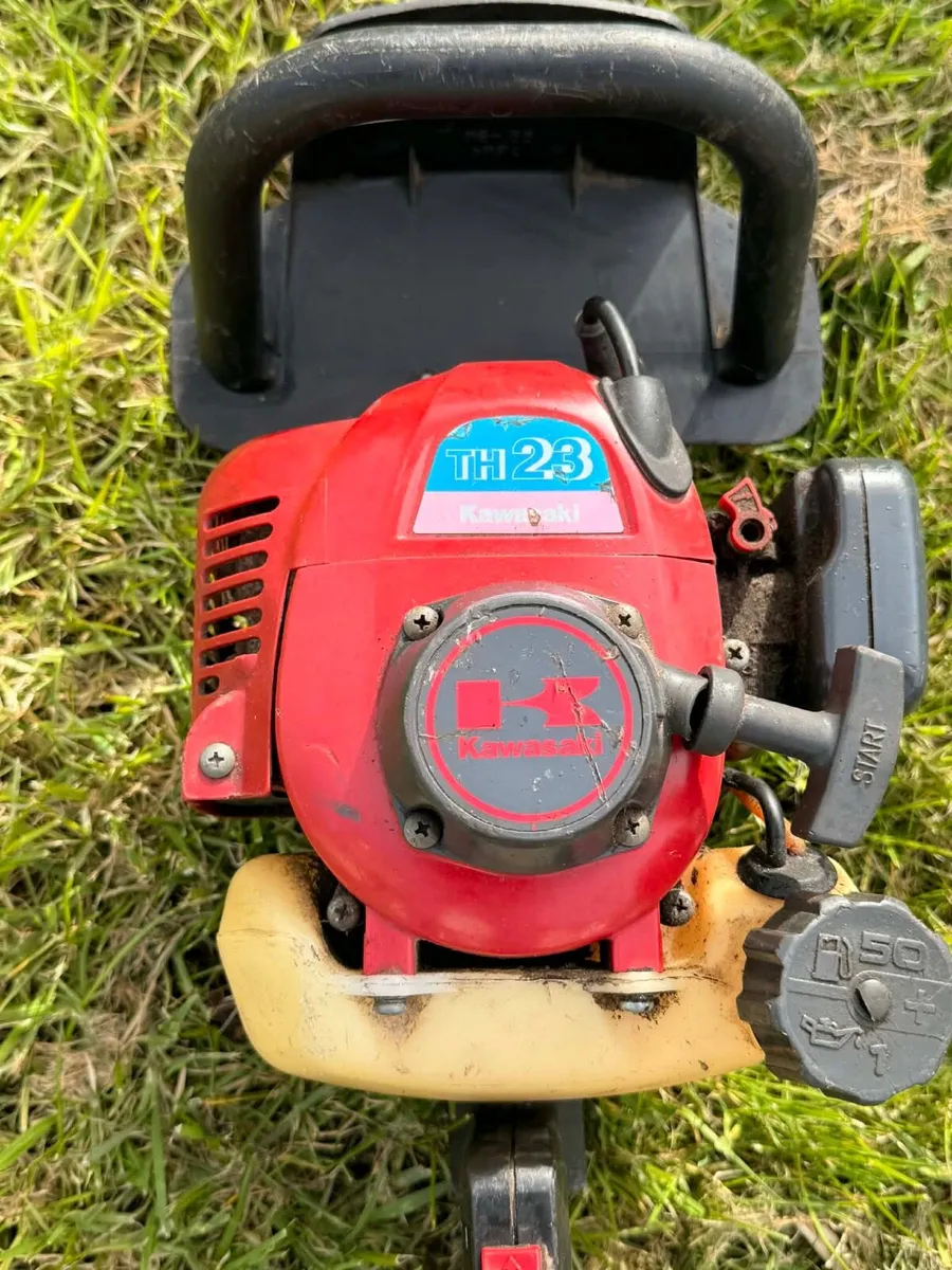 Petrol strimmer - Image 4