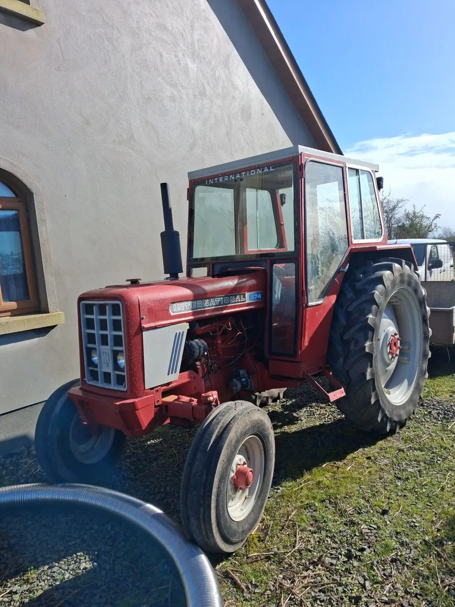 Tractor - Image 4