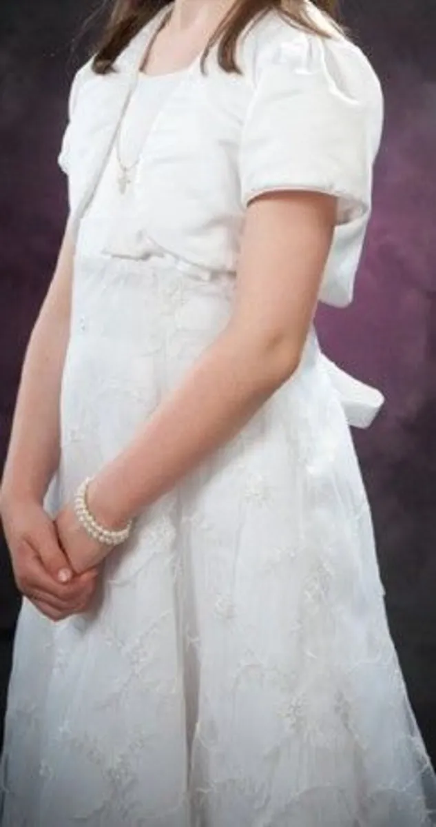 Communion Dresses - reduced to sell - Image 2